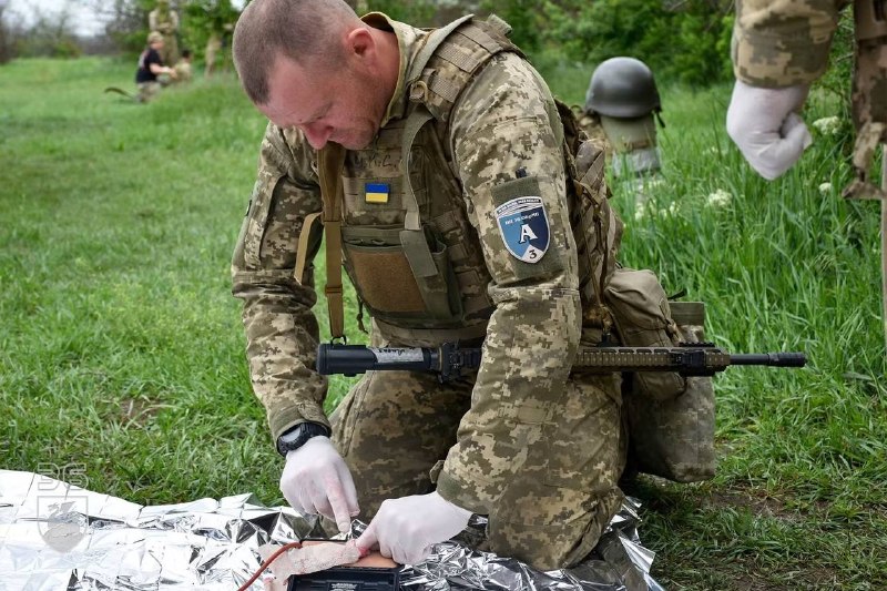 🇺🇦⚓️Під час базової загальної військової підготовки інструктори 36 окремої бригади морської піхоти приділяють... 🇺🇦⚓️Під час базової загальної військової підготовки інструктори 36 окремої бригади морської піхоти приділяють...
