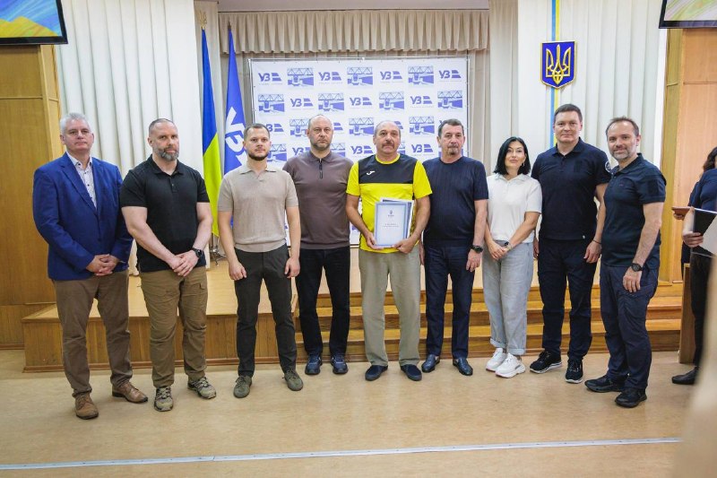 🔹На Харківщині працювали з Міністром з відновлення, інфраструктури та транспорту України Миколою Калашником. 🔹На Харківщині працювали з Міністром з відновлення, інфраструктури та транспорту України Миколою Калашником.