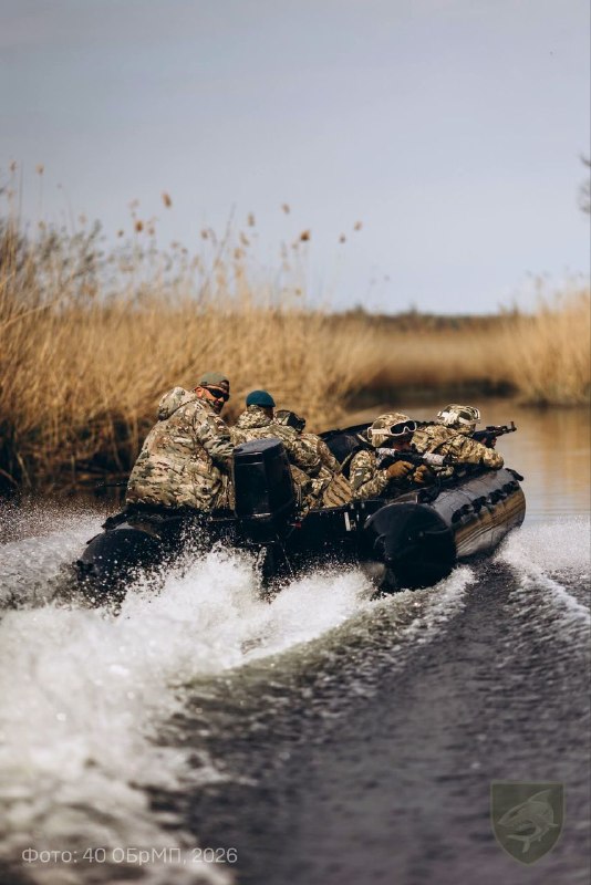 🇺🇦⚓️Де б ми не несли службу, синьо-жовті символи нагадують про свою землю, своїх людей і право на власне майбутнє України. 🇺🇦⚓️Де б ми не несли службу, синьо-жовті символи нагадують про свою землю, своїх людей і право на власне майбутнє України.