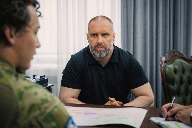 🤝 Мав зустріч із Героєм України Євгенієм Громадським.
На Харківщині "Грома" добре знають як одного з тих воїнів 🤝 Мав зустріч із Героєм України Євгенієм Громадським.
На Харківщині "Грома" добре знають як одного з тих воїнів
