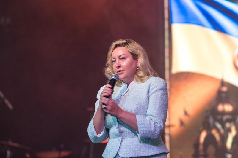 🔸Привітав харків’ян із днем міста.
Разом із головою обласної ради Тетяною Єгоровою-Луценко долучилися до урочистих заходів 🔸Привітав харків’ян із днем міста.
Разом із головою обласної ради Тетяною Єгоровою-Луценко долучилися до урочистих заходів