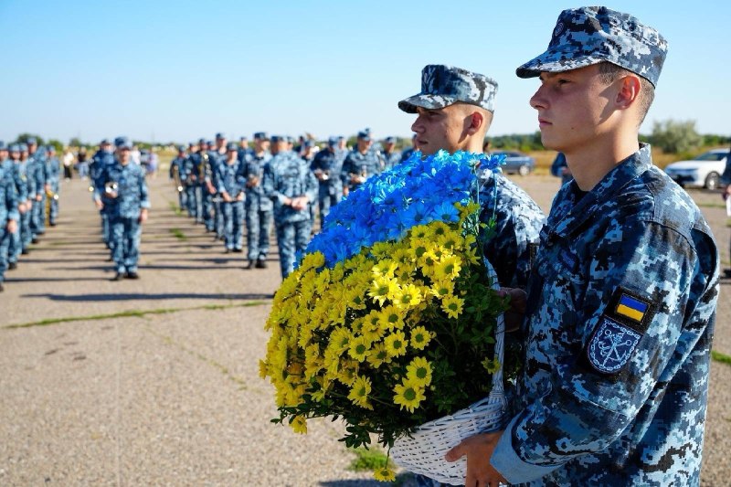 🇺🇦⚓Шана і пам'ять про тих, хто повернувся на щиті, важливіші за будь-які слова. 🇺🇦⚓Шана і пам'ять про тих, хто повернувся на щиті, важливіші за будь-які слова.