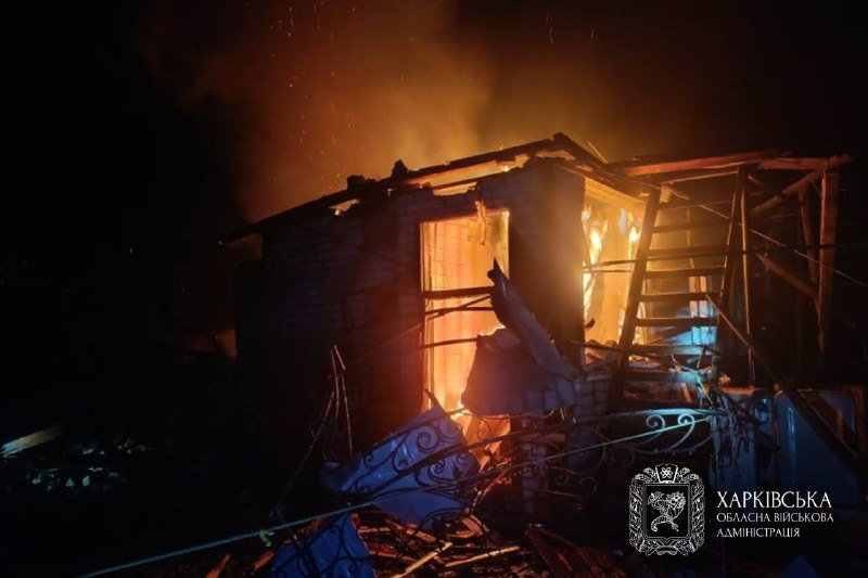 ▪️ Ввечері ворог атакував БпЛА селище Золочів.
🔻Внаслідок удару 64-річний чоловік отримав вибухові поранення ▪️ Ввечері ворог атакував БпЛА селище Золочів.
🔻Внаслідок удару 64-річний чоловік отримав вибухові поранення
