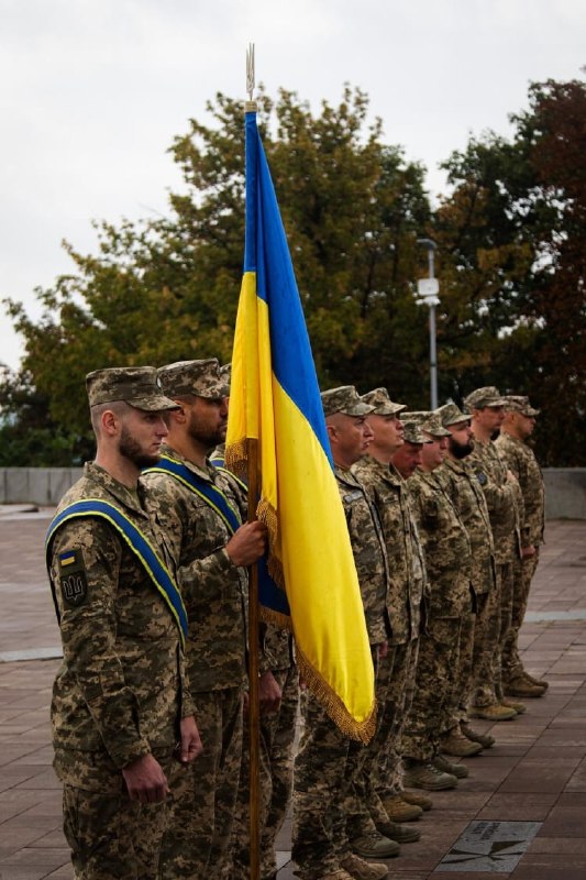 На Алеї українського війська у Києві відкрили пам’ятний знак фахівцям військ РХБ захисту Збройних Сил України На Алеї українського війська у Києві відкрили пам’ятний знак фахівцям військ РХБ захисту Збройних Сил України