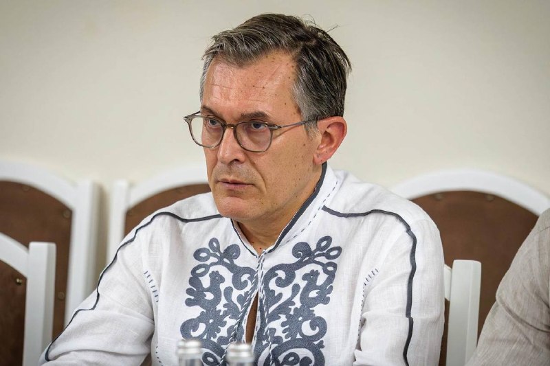 🇺🇦🇫🇷 Обговорив подальшу співпрацю й підтримку Харківщини з Надзвичайним і Повноважним Послом Французької Республіки в Україні Брісом Рокфеєм. 🇺🇦🇫🇷 Обговорив подальшу співпрацю й підтримку Харківщини з Надзвичайним і Повноважним Послом Французької Республіки в Україні Брісом Рокфеєм.
